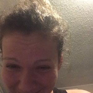 Meet your Posher, Annie